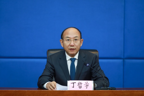黑龍江省教育廳二級(jí)巡視員丁哲學(xué)。石啟立攝