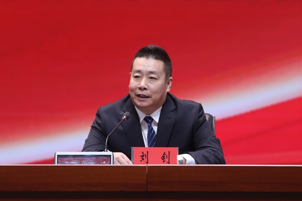 黑龍江省掃黑除惡斗爭領導小組辦公室專職副主任劉釗。石啟立攝