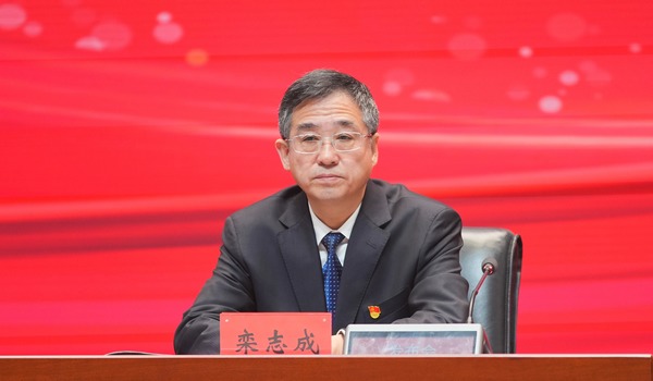 黑龍江省總工會黨組書記、副主席欒志成。劉心楊攝