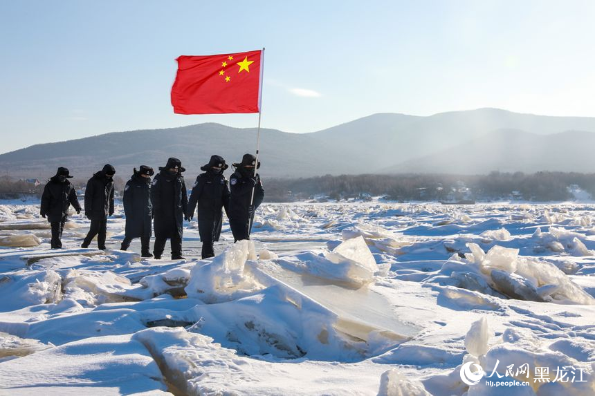 極寒-40°C，他們在祖國“東極”迎接2025年第一縷陽光