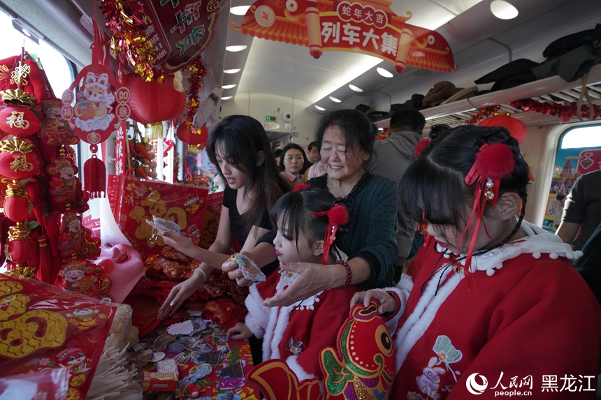 新春走基層丨“列車大集”溫暖啟程