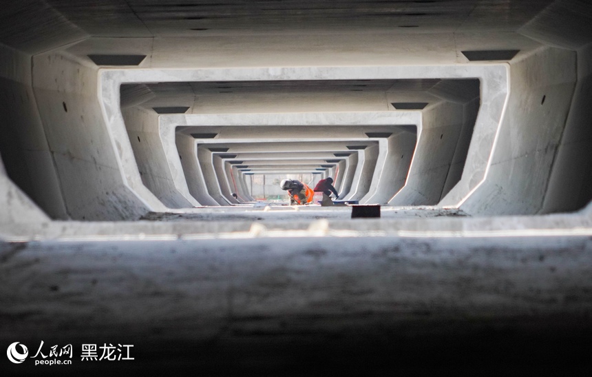中國(guó)在建最北高鐵正式復(fù)工 年內(nèi)有望全線鋪軌貫通